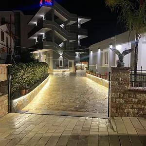  Apartment La Familia